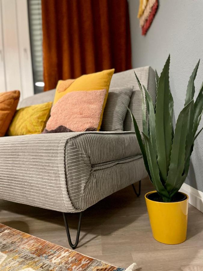 Klassen Stay - Exklusives Apartment Am Hbf - Kueche, Netflix, Kingsizebett Koblenz  Exterior photo